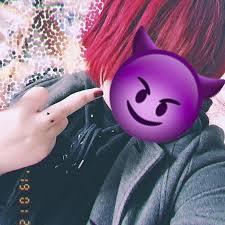 ひよこ さんはinstagramを利用しています 初投稿 派手髪 ピアス女子 ピアス好きな人と繋がりたい 派手髪さんと繋がりたい マニパニ インフラレッド フィンガーピアス winter instagram ball exercises ball