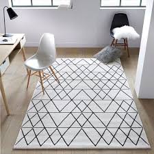 Tapis Salon Scandinave Les Plus Beaux Modeles Pour Votre Deco Interieure Tapis Salon Salon Scandinave Living Room Scandinavian