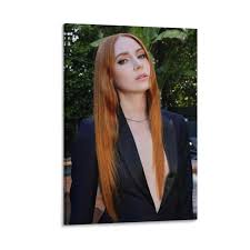 Amazon.com: Karen Gillan Poster Celebrity Star Actress Model Poster 826  Canvas Poster Bedroom Decor Office Room Studio Decor Gift Frame-style ...