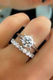 24 Beautiful Wedding Ring Sets For Your Girl Beautiful Wedding Ring Sets Wedding Rings Solitaire Wedding Ring Sets