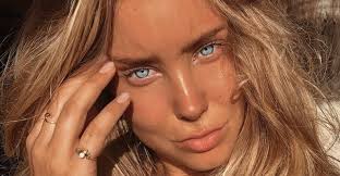 Sabina särkkä biography, ethnicity, religion, interesting facts, favorites, family, updates, childhood facts, information and more: Missikaunotar Sabina Sarkka Avautuu Ikavasta Sairaudestaan Markien Suihkuvien Yhteydessa Aina Valilla Karsin Tosi Kovista Kivuista