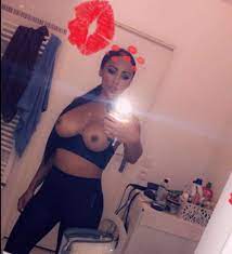 Melody Perez nue - Whassup