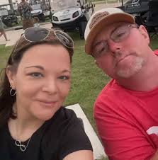 How to haul lumber to customer locations using a gooseneck and skid steer  combination?