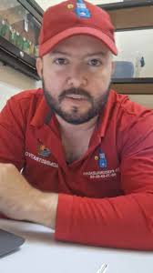 Me sigue doliendo como la primera vez que vi esa escena 💔 doom no hermano  🥲