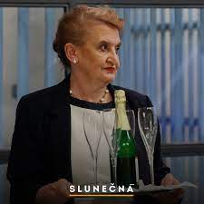 View all eva holubová movies (24 more). Slunecna Hana Schwarzmullerova V Podani Evy Holubove Je ÙÙŠØ³Ø¨ÙˆÙƒ