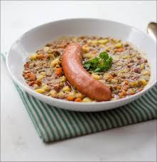 Moey S Kitchen Jetzt Wird Es Gemutlich Deftige Linsensuppe Mit R Linseneintopf Linsensuppe Suppen Und Eintopfe