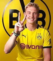 Borussia dortmund gmbh & co kgaa. Pin Von Jacob Auf áƒ¦ Bravertz Borussia Dortmund Deutsche Bundesliga Bundesliga