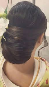 A while back we believed a hairstyle was something you could only do at a salon for a special occasion, because. Pin By Preksha Pujara On Western Low Bun Hairstyles Womens Hairstyles Sleek Hairstyles Medium Hair Styles