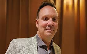 Michael Kroon's Instagram, Twitter & Facebook