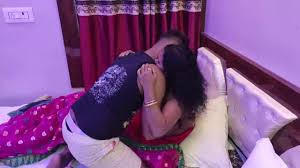 Indian love struck girl goes nude - video call