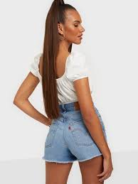 Natürlich suchen die deutschlernenden nach ein muster für das modul schreiben, um die b1 prüfung zu bestehen. Shop Levis Ribcage Short Bernal Frost Light Blue Nelly Com