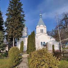 Manastirea adormirea maicii domnului este o manastire de maici , condusa sub indrumarea staretei schim. Photos At MÄƒnÄƒstirea Adormirea Maicii Domnului Å£igÄƒnesti S È›igÄƒneÈ™ti