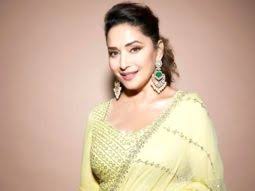 Madhuri dixit got 1724 balloons for her birthday! 9q Qlozpprs82m