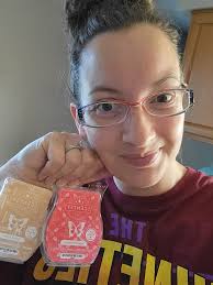 Roasted walnuts and sweet vanilla bean BBMB