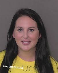 Heather Stefanelli's Instagram, Twitter & Facebook