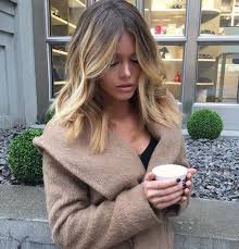 Gestire la scalatura a v sono le beach waves da fare su capelli lisci, . 40 Ottime Idee Su Lunghezza Alla Spalla Tagli Di Capelli Lunghezza Alla Spalla Bellezza Dei Capelli