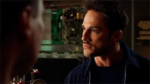 Roswell, New Mexico' 1x13 Review: 'Recovering the Satellites'