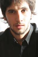 ELKAFKA espacio teatral: MI JOVEN CORAZÓN IDIOTA, de ANJA HILLING con  dirección de GONZALO MARTÍNEZ