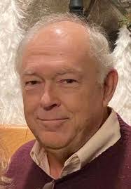 Mike Karen's Instagram, Twitter & Facebook