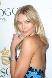 Every major supermodel has had the honor to walk in the victoria's secret show through the years, but not all of them rocked the signature golden. Blonde Models Top Models Blond Hair Fashion Gone Rogue