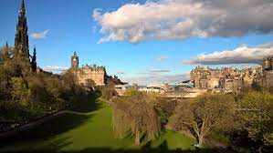 Escocia cuenta con una población estimada de 5.347.600 habitantes según cifras del 2014. Edimburgo A Atardecer Bild Von Escocia Turismo Edinburgh Tripadvisor