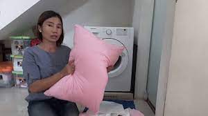 Jenis yang anda pilih, bantal anda adalah salah satu potongan. Bantal Chrysandra Cara Mencuci Bantal Hub Wa 08170100103 Youtube