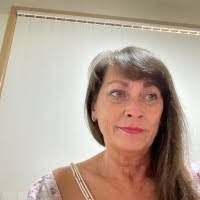 Glenda Birch's Instagram, Twitter & Facebook