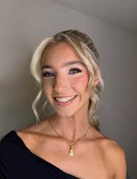 love a good lived in blonde😇 #hairstylist #hotspringsarkansas  #livedinblonde i don't own right to the music!