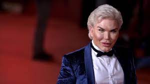 Página oficial do cantor rodrigo alves, diretamente da bahia para o brasil. Rodrigo Roddy Alves Human Ken Outet Sich Als Transfrau Stern De