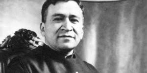 Cantar a Dios en la enfermedad: el testimonio de un cantautor católico