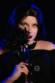 Hello everyone, my name is Karmen ! I am a model and I live Desoto,TX. I am  currently looking for a professional photographer to do TFP shoot for the  Spring time. I