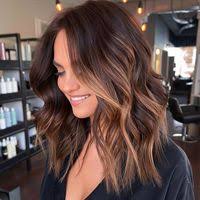 Lesley Holmes (dawnles)