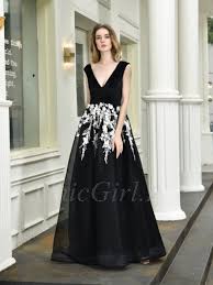 We did not find results for: A Linie Ballkleid Gothic Brautkleid Schwarz Weiss Tull Spitze V Ausschnitt
