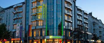 Glücklicherweise hat #visitberlin einen wunderbaren kurzfilm zu stadtbezirk. Event Hotel Service Berlin Marathon 2021