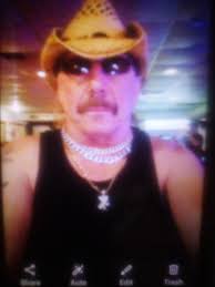 Amanda Bryant : Moonshiners & Master Distiller