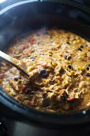Queso Chicken Chili With Roasted Corn And Jalapeno Pinch Of Yum Recipe Recipes Crockpot Chicken Chili Recipes Food