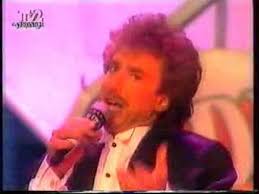 Marco borsato was born in the netherlands to parents mary de graaf and roberto borsato. Marco Borsato At This Moment Youtube