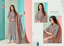 fyra designing      संगीता हरामजादी की बहु सोनल और सोनालिका     designer pakistani fancy salwar kameez wholesaler  surat gujarat
