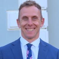 80+ "Drew Macrae" profiles