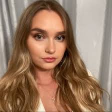 Natasha Fowler's Instagram, Twitter & Facebook