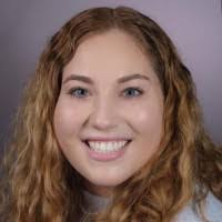 Samantha Simons's Instagram, Twitter & Facebook