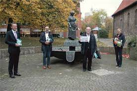 Dieses profil melden berufserfahrung private banking berater deutsche bank sehen sie sich heike reineckes vollständiges profil an. Presse Center Stadtsparkasse Wunstorf