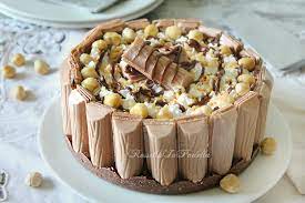 Torta fredda con wafer panna e nutella. Torta Fredda Tronky Alla Nocciola E Nutella Rossella In Padella