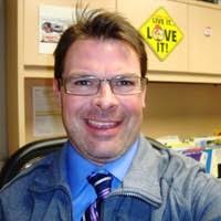 100+ perfiles de «Blakeman»