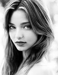 Pin Van Laura Wernlein Op Vixens Portret