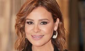 اغاني كارول سماحه ✓ استماع و تحميل البومات ✓ مشاهدة كليبات ✓ تحميل البوم كارول سماحه الجديد ✓ مجانا و بدون تسجيل. Carole Samaha Surprises Her Fans With Her New Look Egypttoday