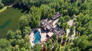 It's widely noted that lukas was discovered at the age of five by casting director margery simkin while he was in kindergarten. Wohnen Bei Den Stars Zu Hause Gala De