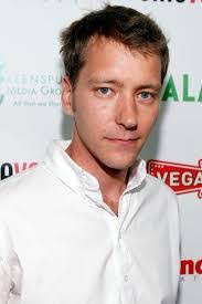 Kel O'Neill's Instagram, Twitter & Facebook