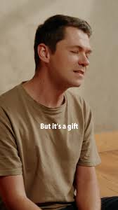 Damian McGinty (Official)