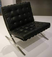 Eero aarnio style hanging bubble chair. Barcelona Sessel Wikipedia